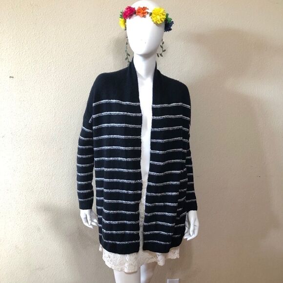 Vince Stripe Cardigan Size Extra Small - Picture 3 of 11